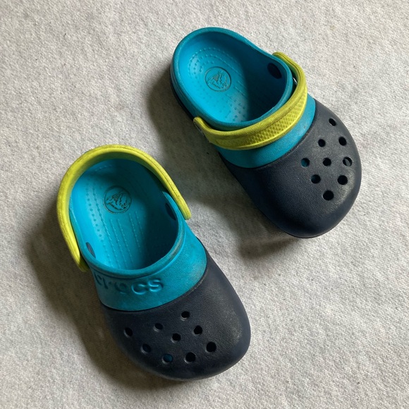crocs sz.7c - Picture 4 of 4